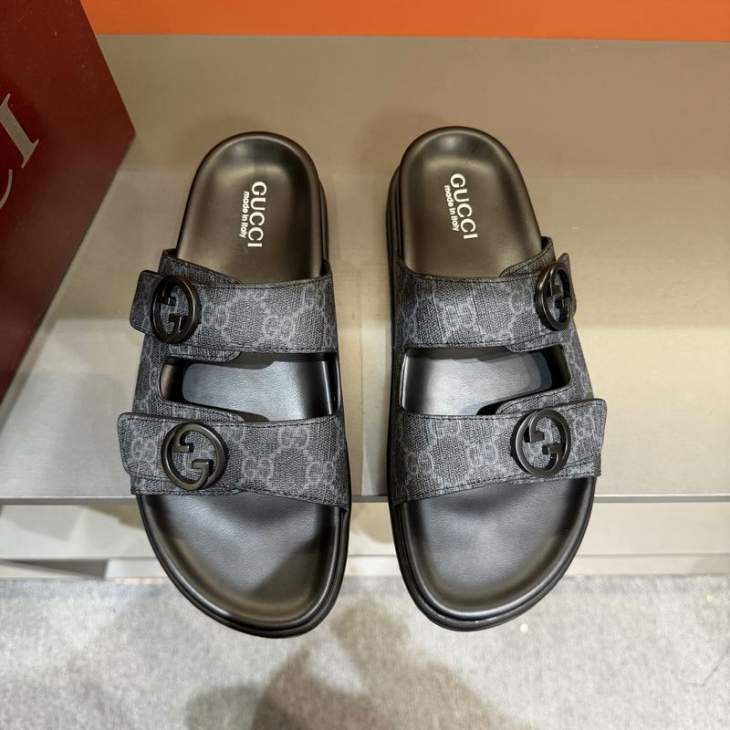 Picture of Gucci Slippers _SKUGuccisz38-45mnq02232393